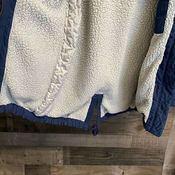 WOMENS NAVY BLUE ABERCROMBIE SHERPA FUR LINED PARKA JACKET M winter coat hood - Picture 5 of 12